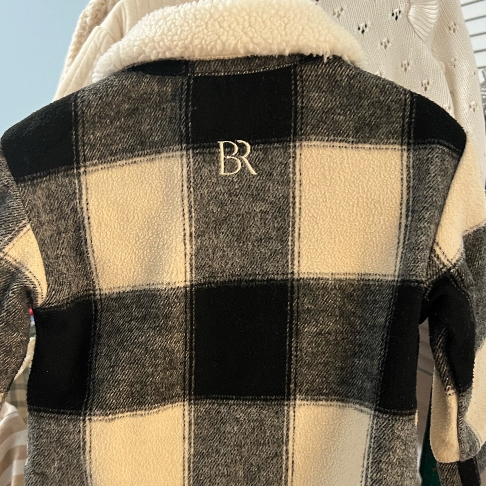 Banana Republic Kids Plaid Jacket with Sherpa Collar - Black and White - Picture 3 of 6